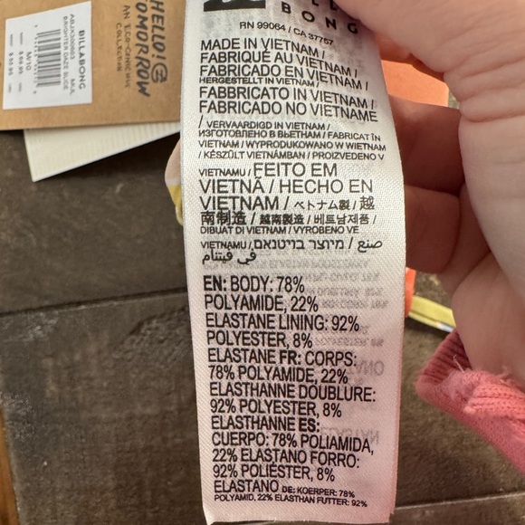 BILLABONG NWT Striped Triangle Wrap Bikini Top Size Medium Swim Summer Beach - Picture 10 of 10